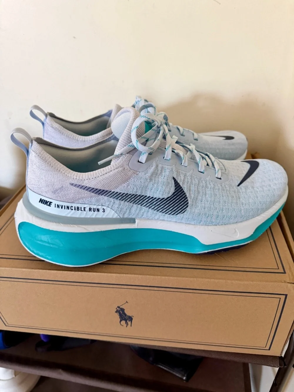 Nike Invincible Run 3 Men's Running Shoes - Light Blue & Teal - Picture 5 of 5